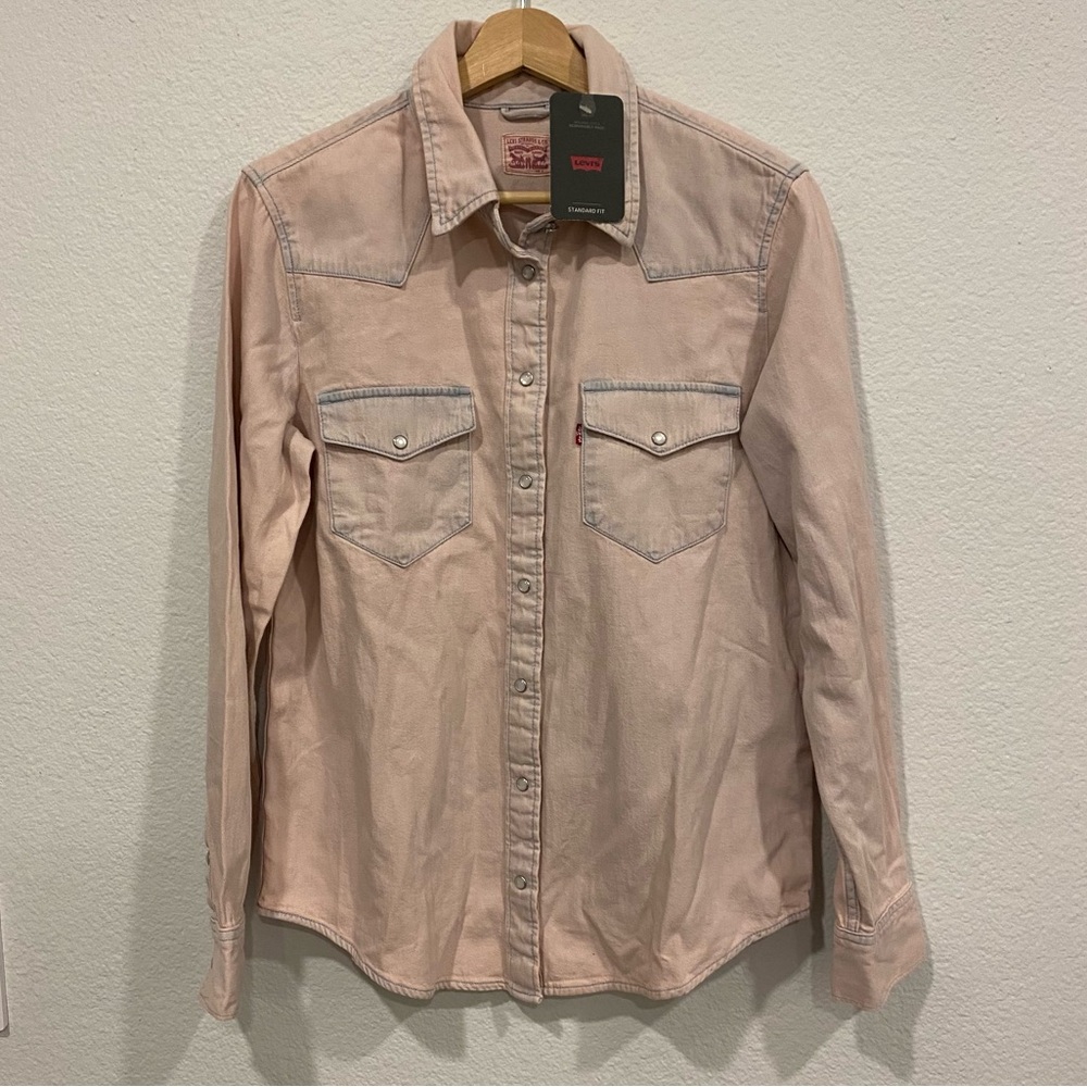 Levi’s pink Shacket button down NWT - M